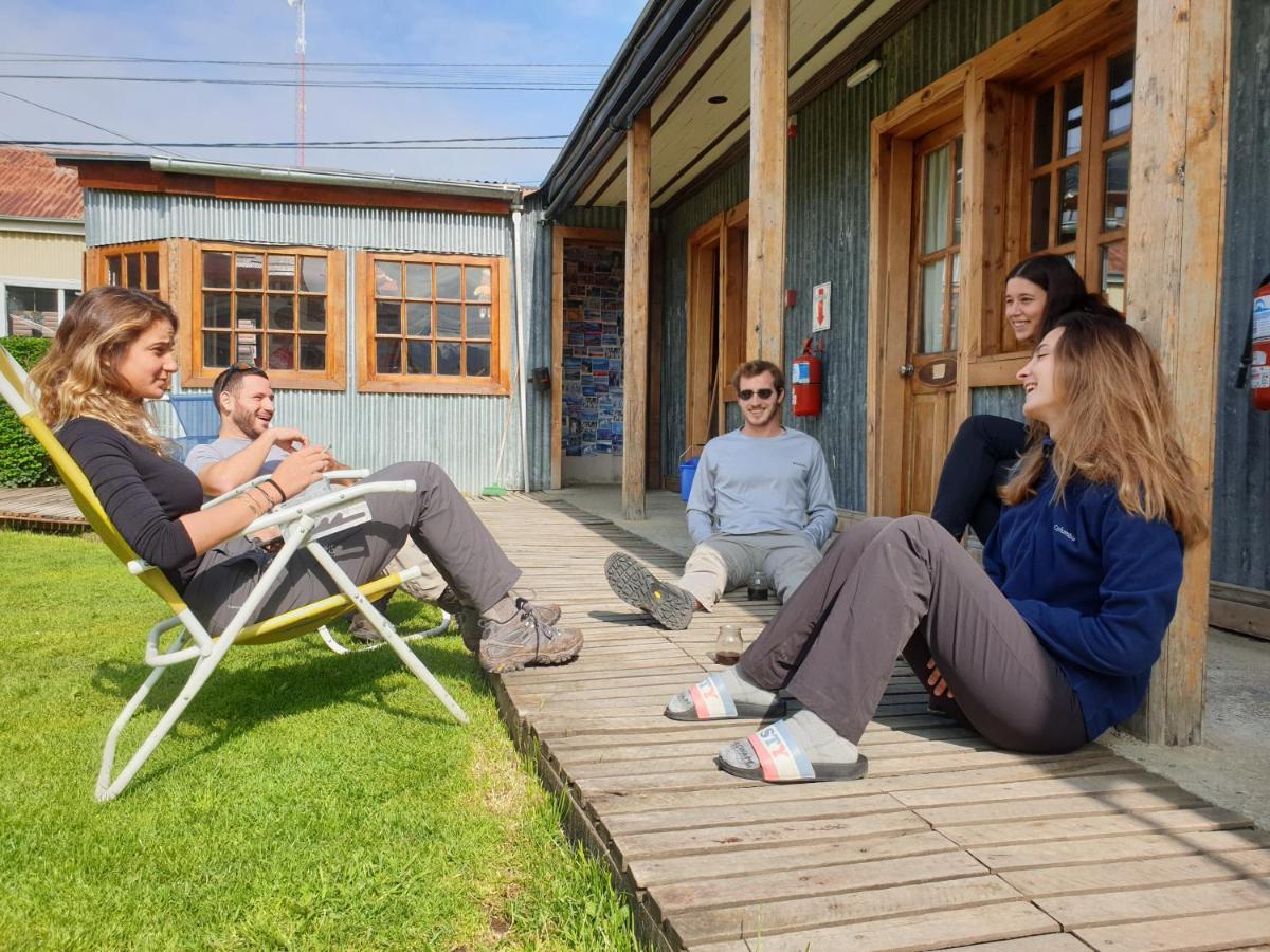 Lo De Momo Alojamiento Turistico Vandrerhjem Ushuaia Eksteriør bilde